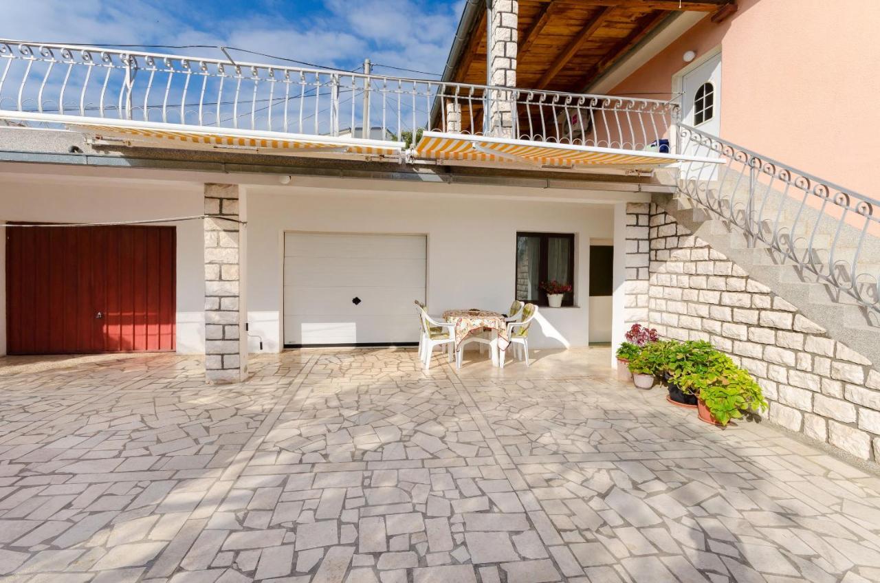 Apartment Milka Milan Senj  Bagian luar foto