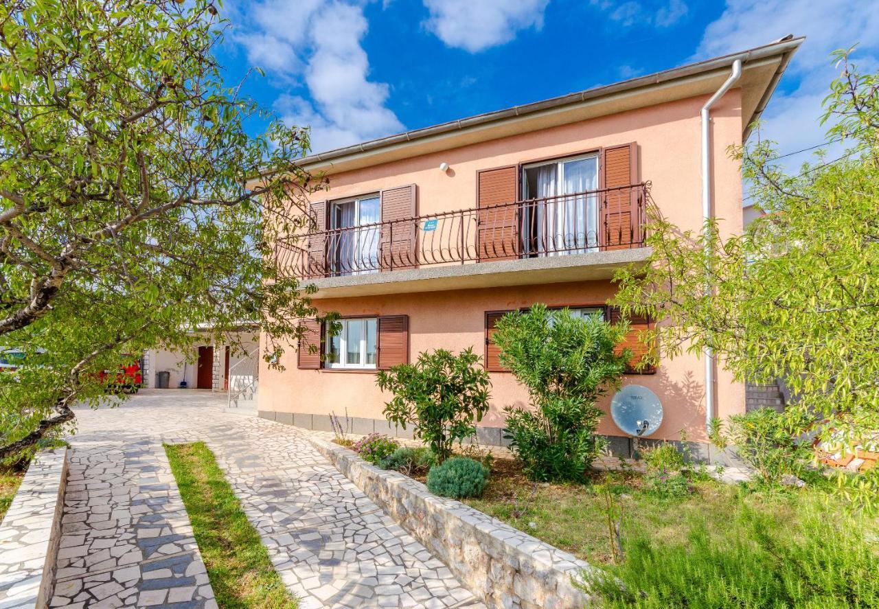 Apartment Milka Milan Senj  Bagian luar foto
