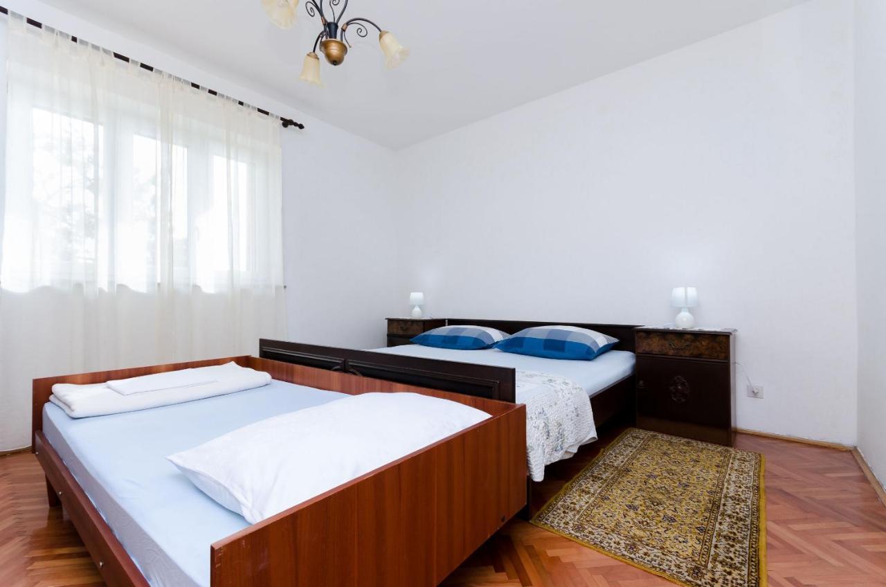 Apartment Milka Milan Senj  Bagian luar foto