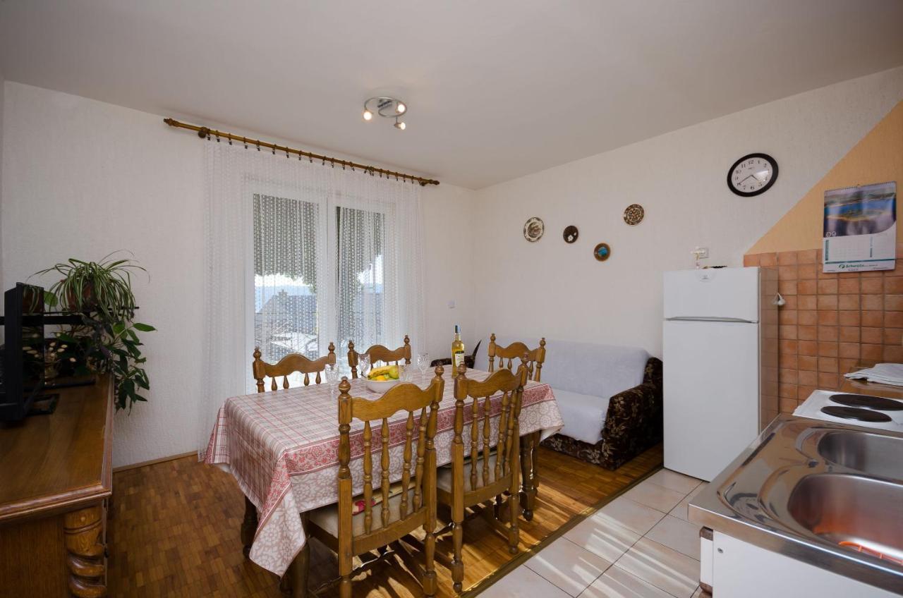 Apartment Milka Milan Senj  Bagian luar foto