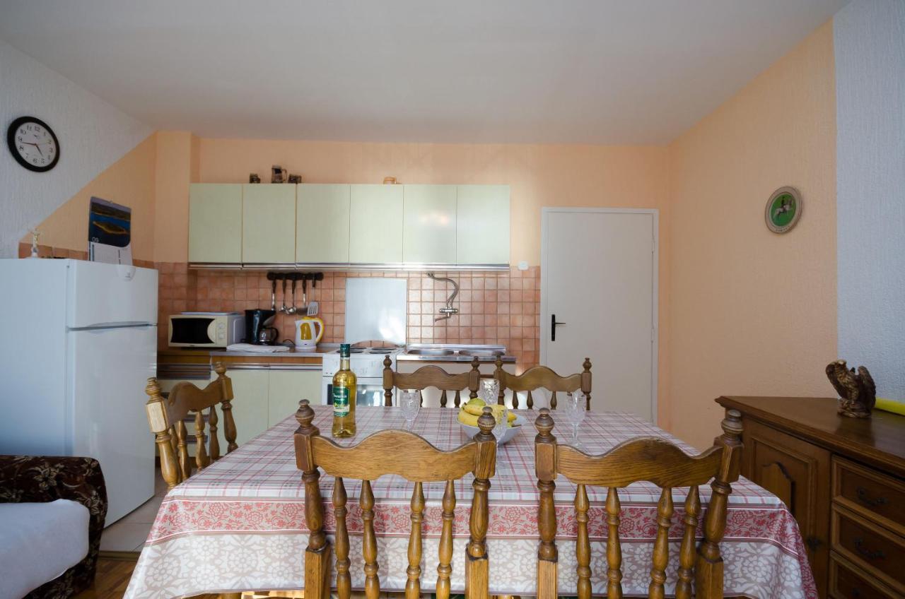 Apartment Milka Milan Senj  Bagian luar foto
